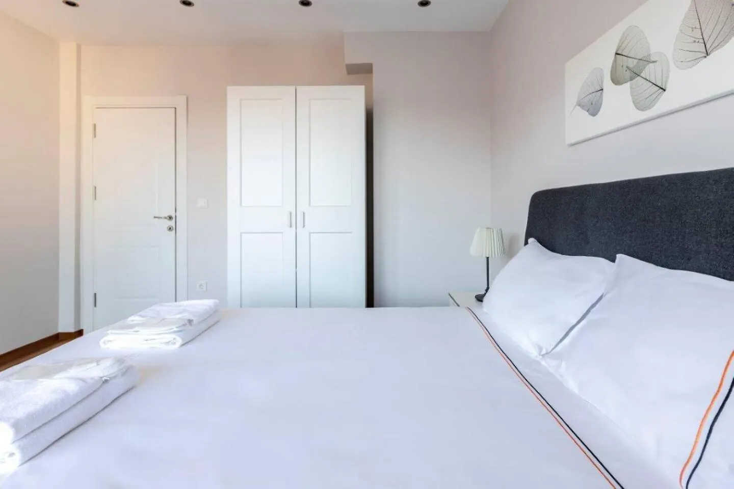 Spacious Modern 4-Bed2Bath Central Oasis! #370 Stambuł Apartament