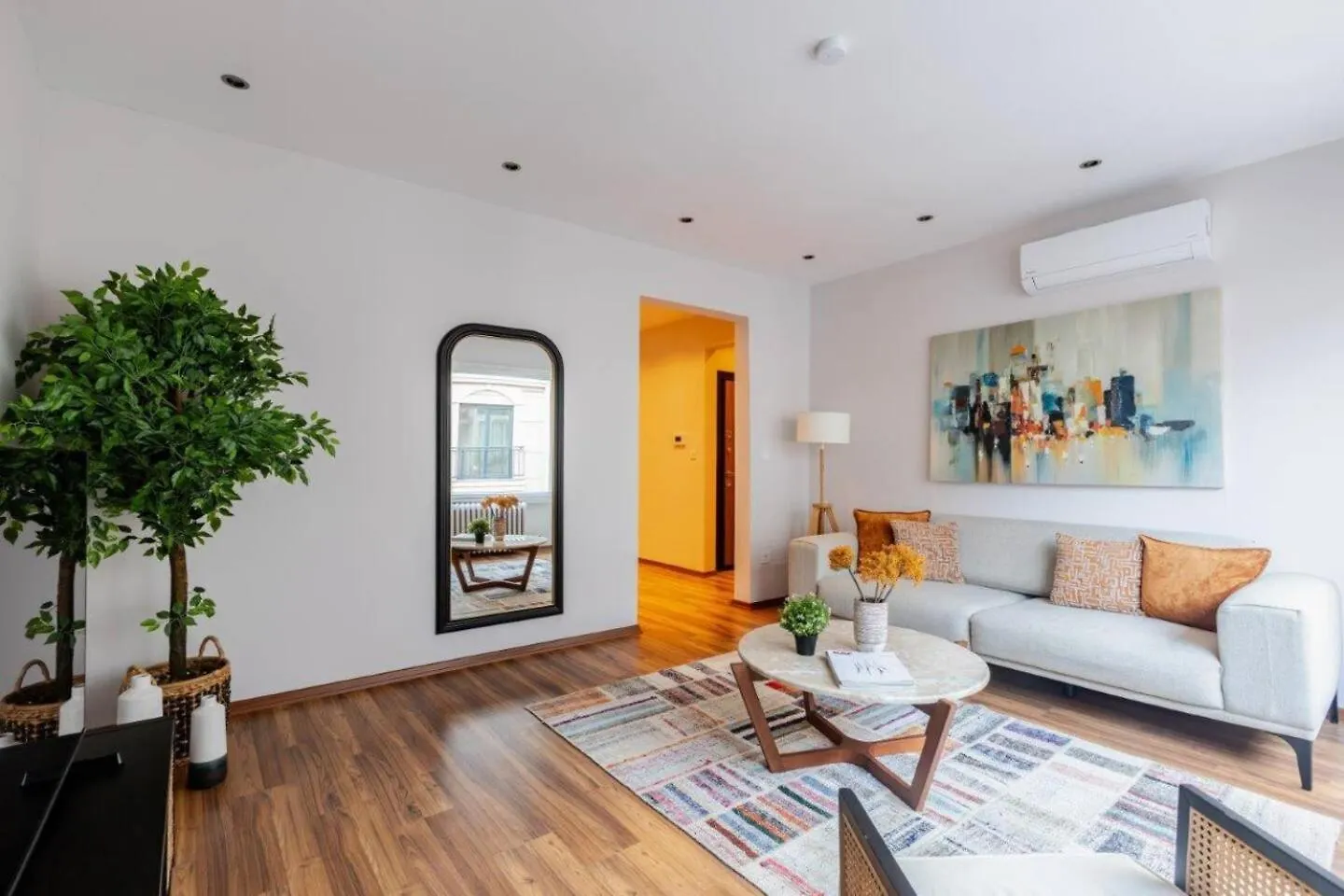Spacious Modern 4-Bed2Bath Central Oasis! #370 Istanbul Turkey